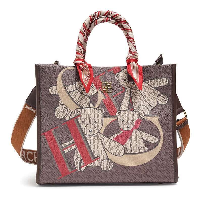 CH Brand Women's Design Handbag Letter Buckle Large Capacity Bag Elegant Crossbody Fashion Versatile Durable Package