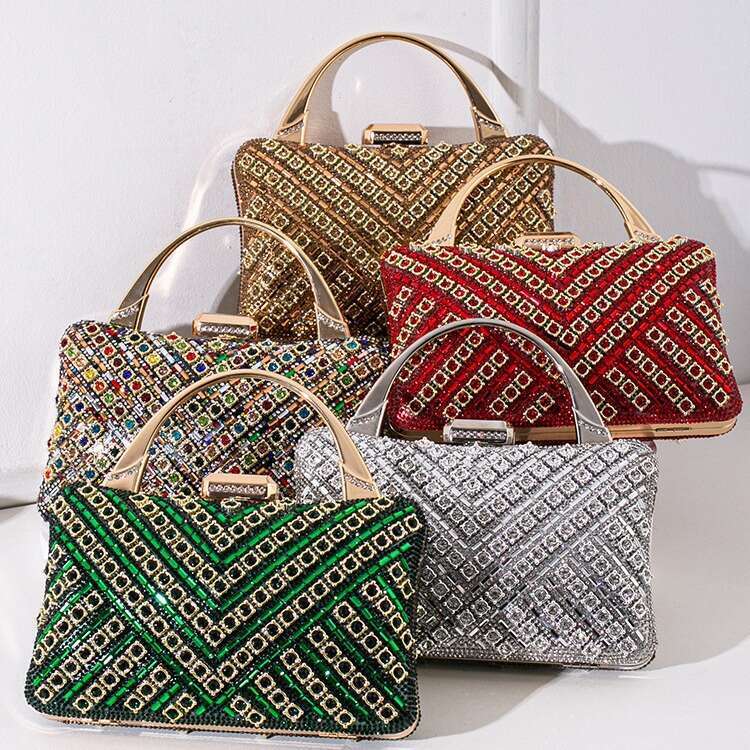 Design a dinner European and American retro banquet handbag, high-end feeling, dia inlaid women's bag, 2025 new casual versatile fashion