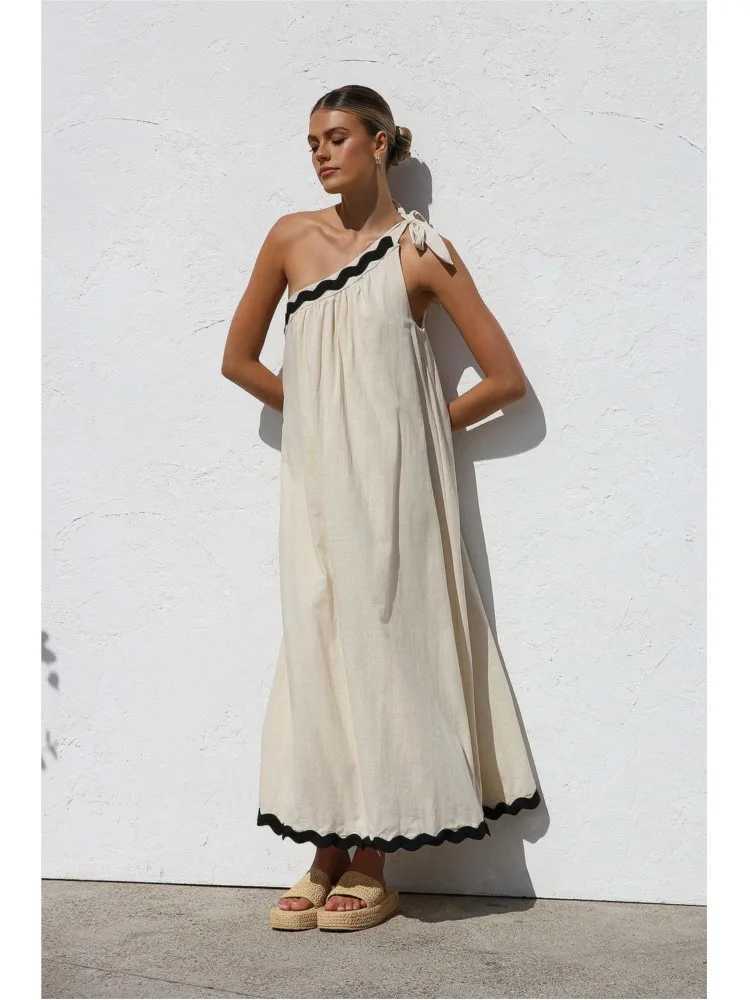 Solid Color Casual Dress For Lady 2025 Summer New French With Sloping Shoulders Lace Up Temperament Vacation Style On DressesXJ250514