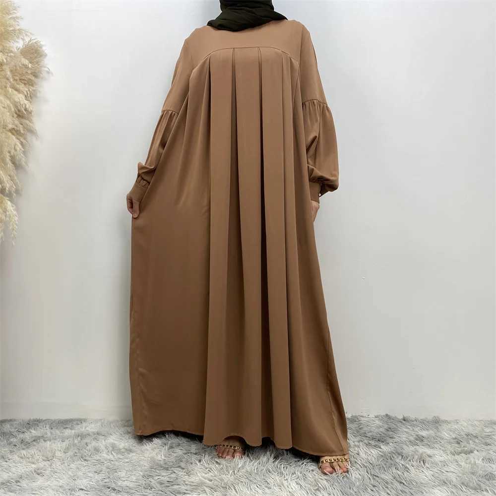 Muslim women elegant fashion dress Arab Turkey round neck gown dress pure color Islamic long dress with pockets X250514