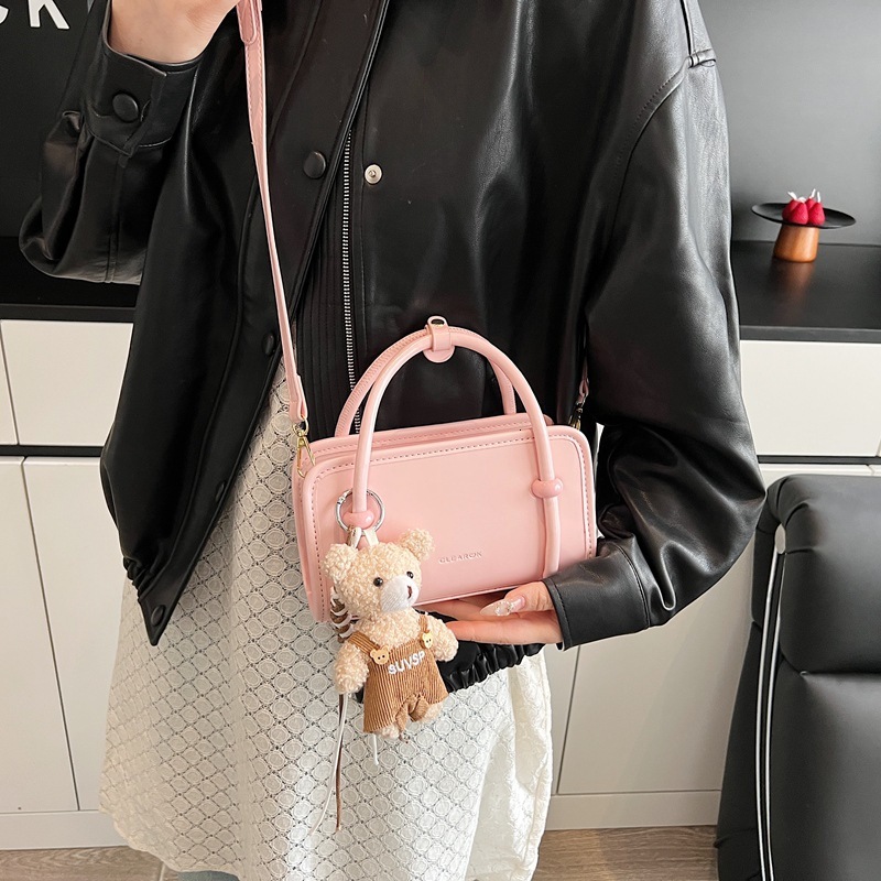 2025 New Fashionable Women's Spring/Summer Versatile Simple Female Designer Shoulder Crossbody Bag Cute Casual Handheld Small Square Bag High End