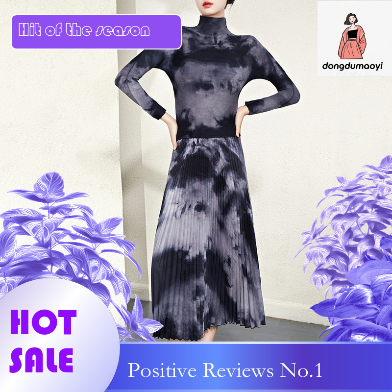 dongdumaoyi Women's new Miyake blend printed long sleeved plus size T-shirt fashionable high waisted pleated skirt women's suit