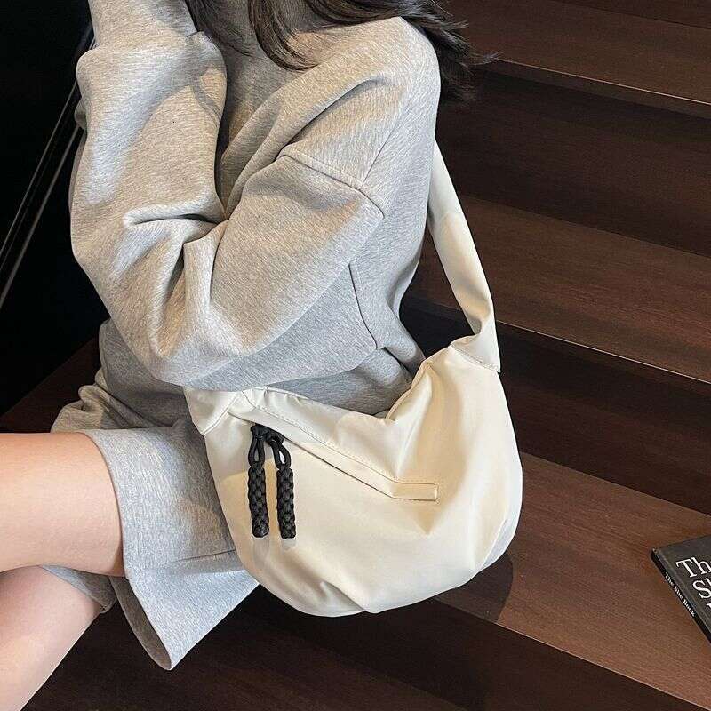 Versatile Small and Unique Dumpling Bun High end Fashionable Cute Crossbody Bag
