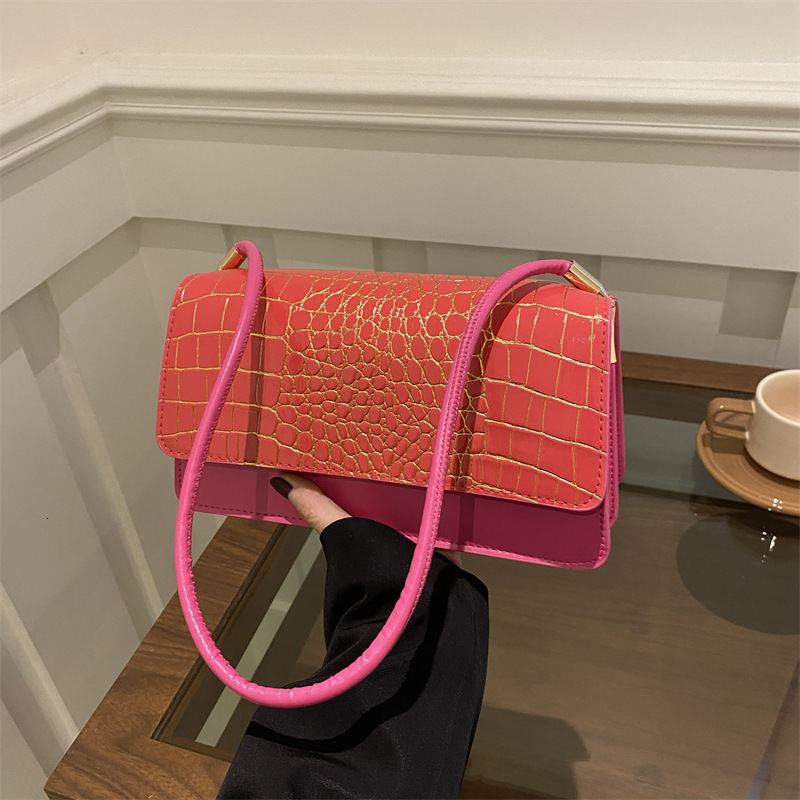 Bag 2025 New Niche Minimalist Luxury Bag Handbag New Free Delivery Designer Bag For Women Versatile Baguette Bag Underarm Single Shoulder Small Square