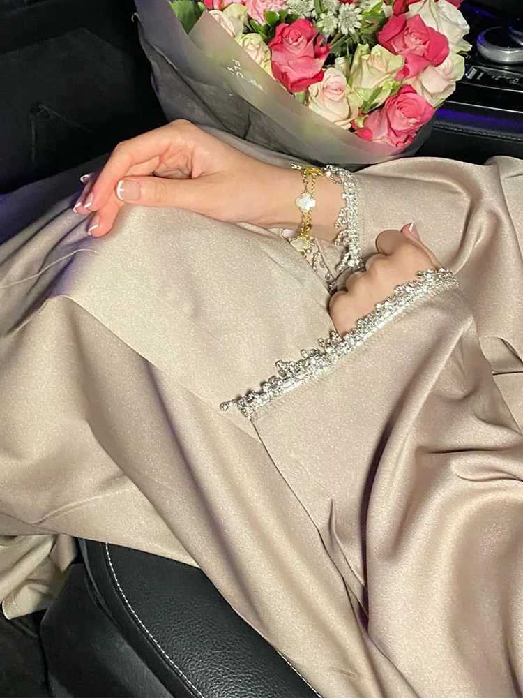 New Muslim Elegant Abaya Cuff Beading Islam Black Dress Dubai Long Woman Evening Robe Kaftan Moroccan Wedding Caftan Ramadan X250514