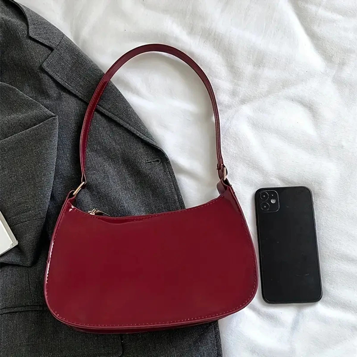 Red highend bag for women retro handheld underarm foreignstyle small patent leather young girls single shoulde 250514