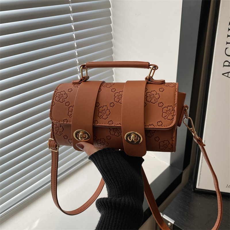 High Quality New Free Designer Bag 2024 New Winter Fashion Embossed Cartoon Popular Niche Handheld Small Square Women's Multifunctional Shoulder 