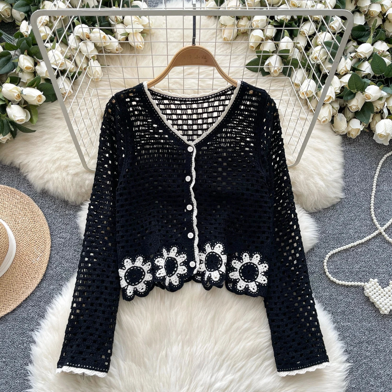 Floral Crochet Top Long Sleeve Sheer Open Knit Button Up Crop Blouse Women Teengirl Spring Summer Fairycore Boho Vacation Outfit 250514