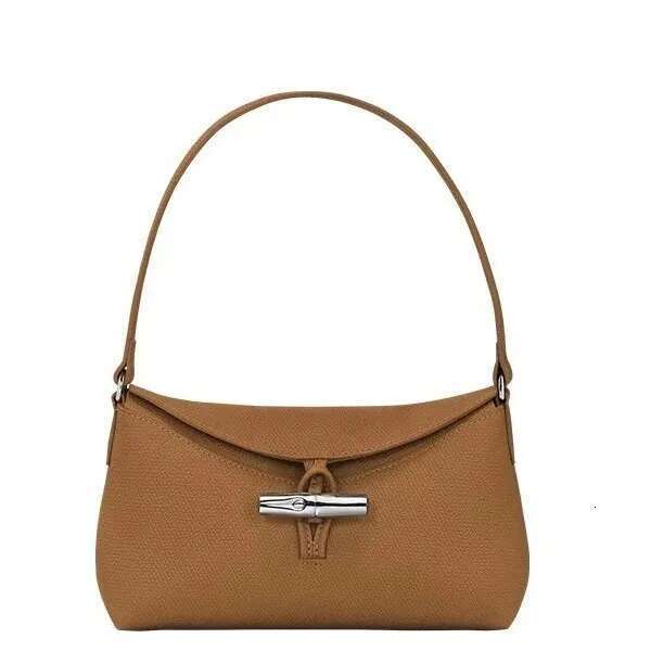 The 2024 new women's is fashionable, high-end, retro, versatile handbag, shoulder underarm bag, and a small square bag