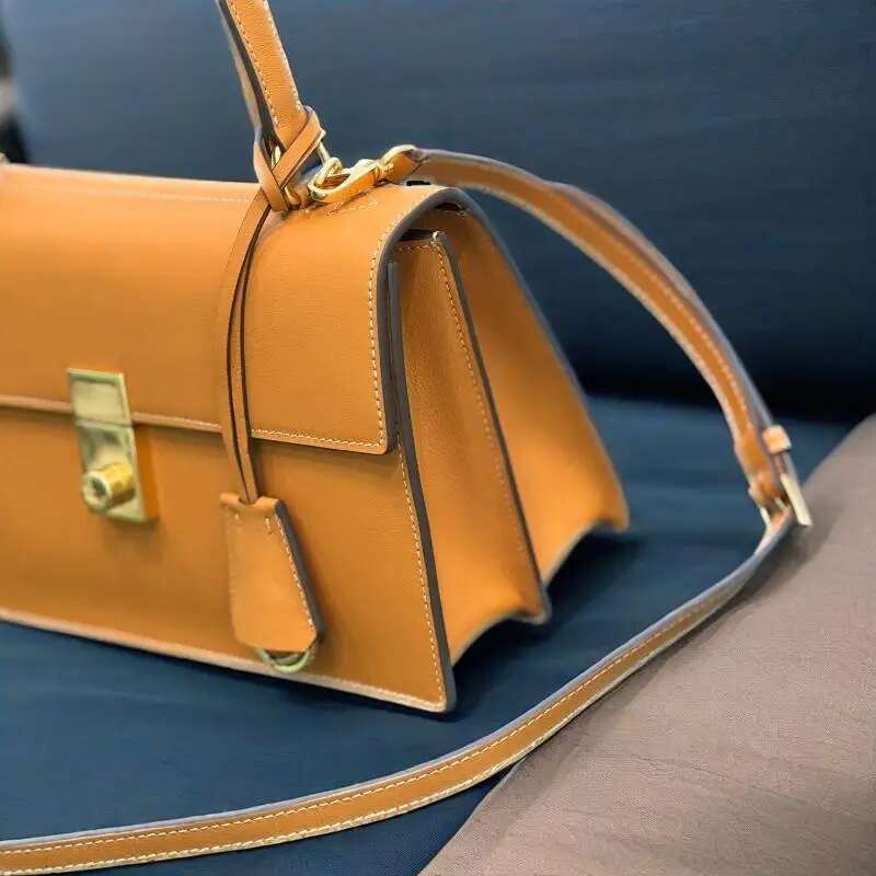 Women shoulder Crossbody Chain Brand Niche Lock Underarm Bag High-end Fashion Genuine Leather Handbag Square Bags
