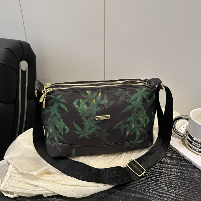 Spring And Summer Trendy Lightweight Nylon New Free Delivery Designer Bag Small Square For Women 2025 New Fashion Shoulder Bag Luxury Bag Personalized
