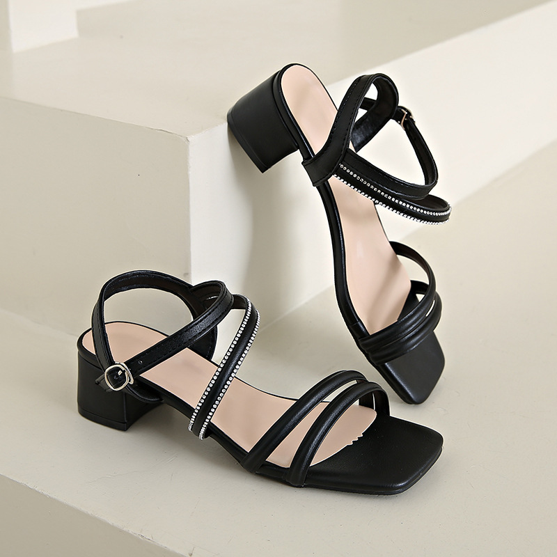 Designer sandals Coarse heeled sandals summer 2025 new style French mid heel, gentle and versatile, with a single buckle strap and oversized high heel
