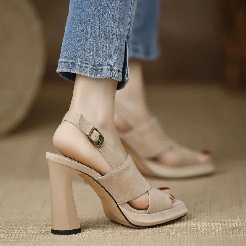 Heels Women Sandals Square Toe Thick Heeled Pumps Elegant Back Strap Black Leather Shoes 39 40 Sizes Outside