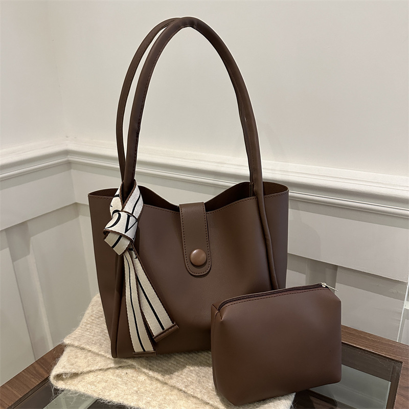 Free Delivery Designer Bag Winter Textured Large For Women 2025 New Simple Women's Casual Hand Versatile Single Shoulder Tote Luxury Bag