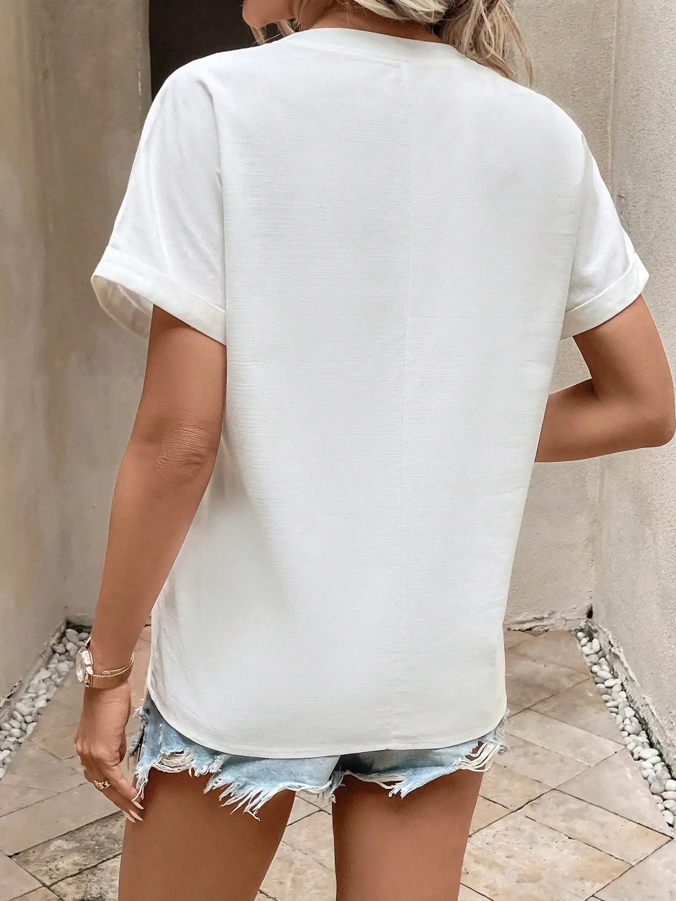 Elegant casual womens shirt Small round neck short sleeve chest button 250514