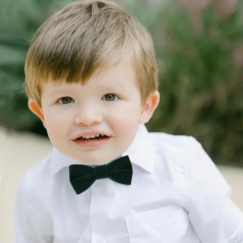 Pre-Tied Velvet Bow Ties for Toddlers - Solid Adjustable Child Bow Ties With Gift Box musical band graduation 250514
