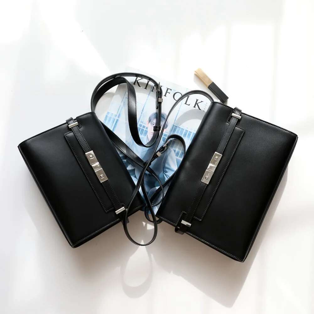 New Design Box Leather Women Diagonal Straddle Glossy Pattern Underarm Shoulder Crossbody Flip Pocket Women's Bag