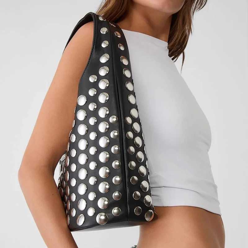 Womens Handbag Wen Studded Design Purses Shoder Hobo Bag Wen Bucket Bag Purse Leather Designer Handbags Streetwear Z250514