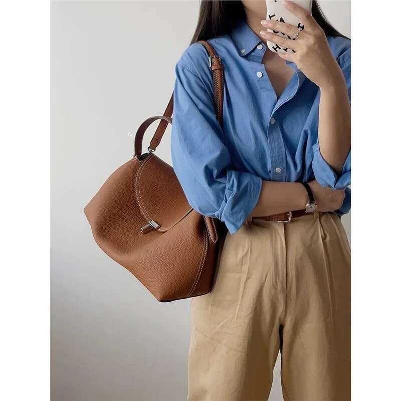 Niche leather T-shaped flip cover handbag commuting, large capacity single shoulder storage bag, tote bag for women