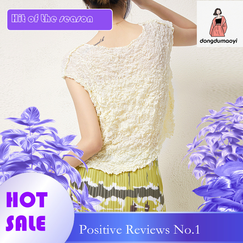 dongdumaoyi Wrinkled short sleeved top, women's bag sleeves, round neck, summer new style, loose design, thin and slightly transparent T-shirt, c