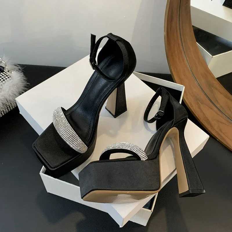 Equal Fashion CRYSTAL Buckle Strap Open Toe Women Sandals 2025 Summer Platform High Heels Nightclub Ladies Shoes W250514