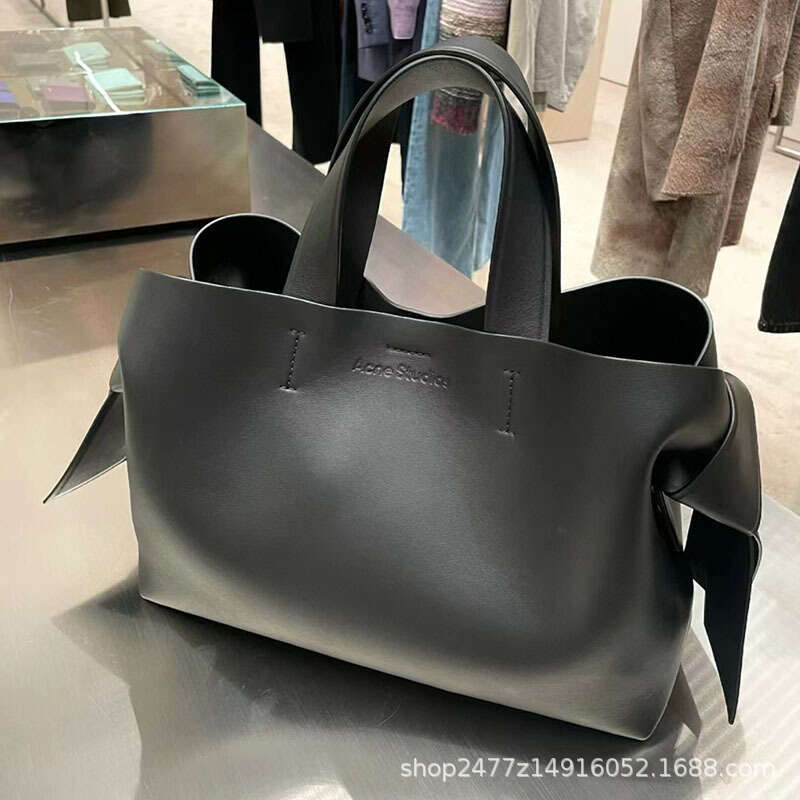 Tote Bag Swedish Niche Bow Tote New Simple And Fashionable Leather Casual Commuting Shoulder Crossbody Bag For Women KQ