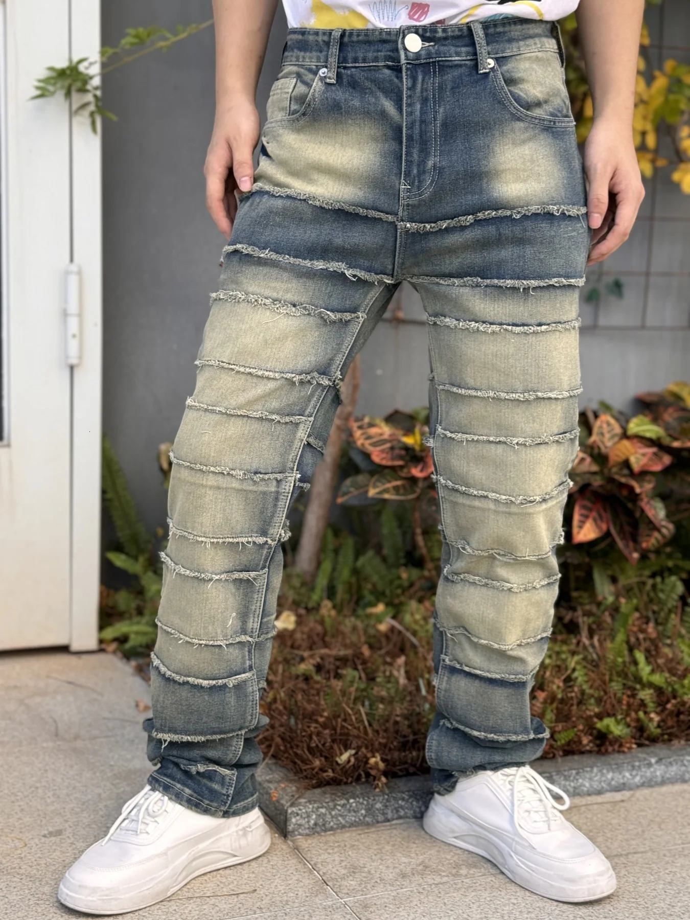 Retro Fashion Trendsetter Masterfully Distressed Mens Jeans With Unique Patchwork Decoration Leading Trendsetters 250514