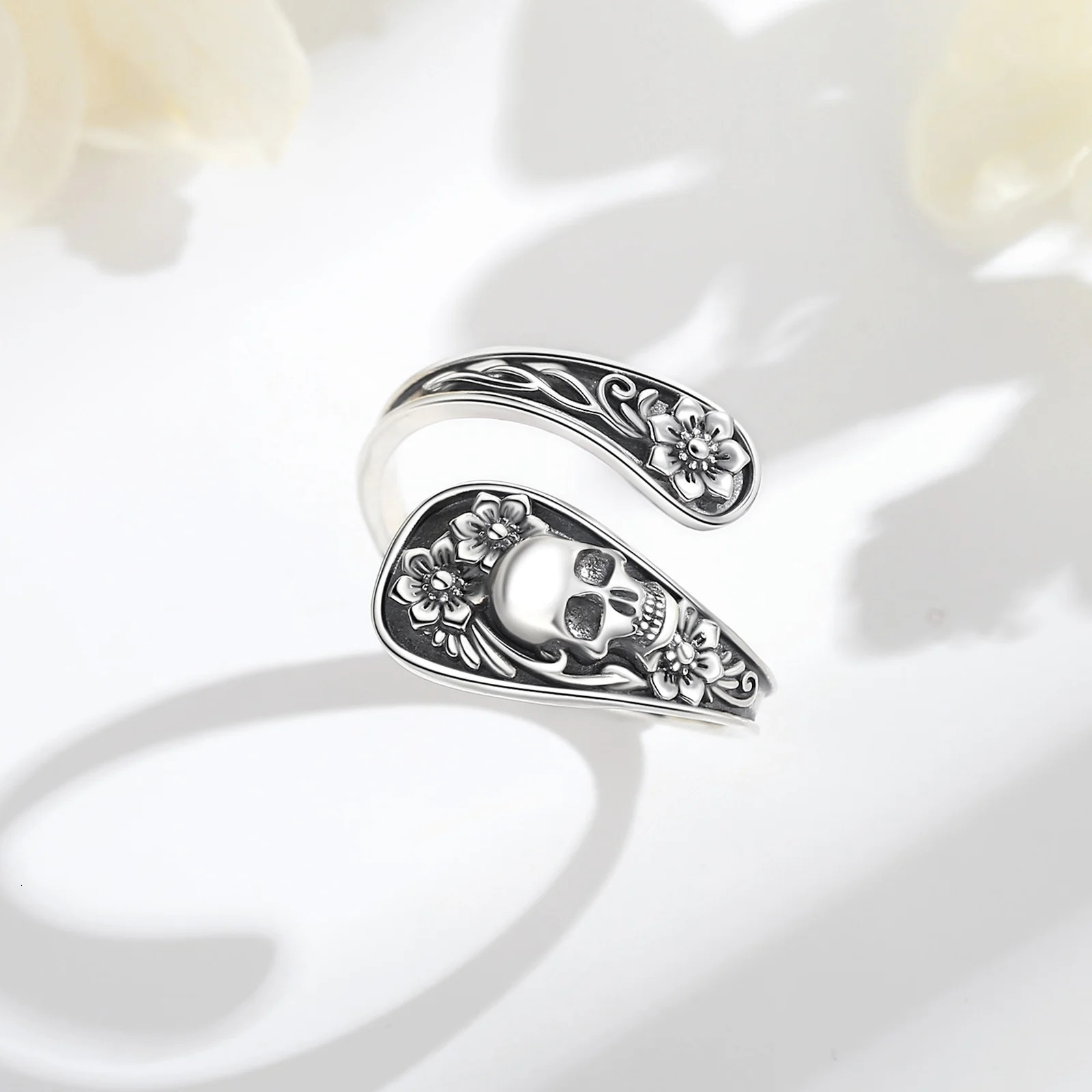 Eudora 925 Sterling Silver Gothic Skull Spoon Adjustable Ring Rose Flower Skeleton Ring Personality Jewelry Gift for Women Man 250509