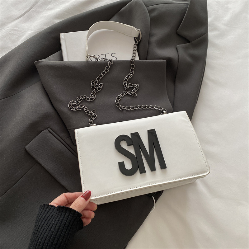 Trendy And Versatile With Texture Small Square Casual Light Luxury Bag Luxury Crossbody New Free Delivery Designer Bag Bag Wide Shoulder Strap Letter 