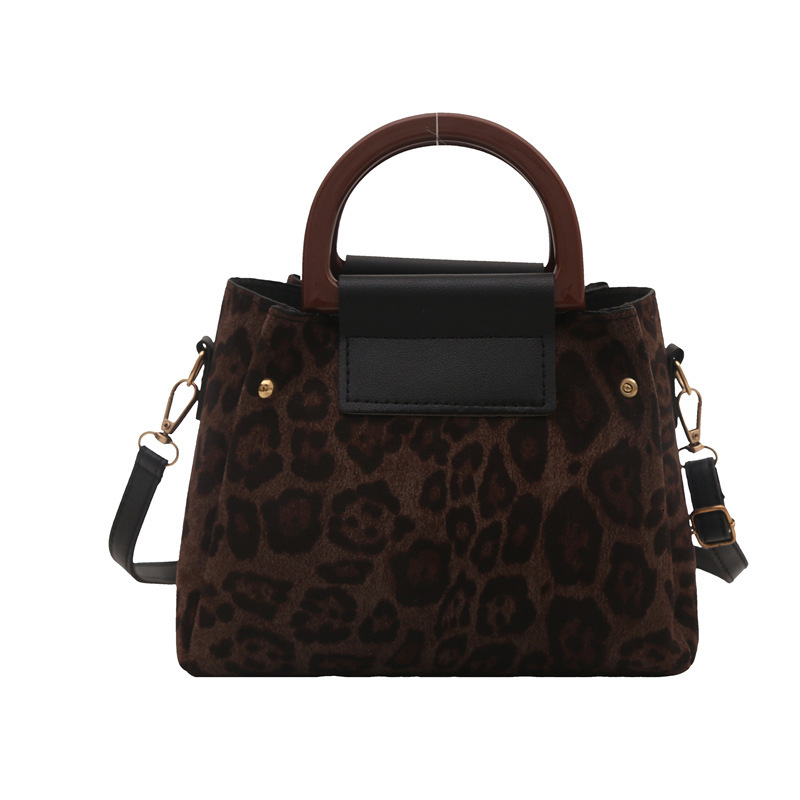 Free Delivery Designer Bag This Year's Popular Leopard Print Hand Women's Tote Shoulder 2025 Autumn/winter New Crossbody Luxury Bag