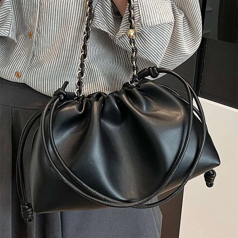 Brand Drawstring Crinkled Leather Simple Cloud Chain Handbag Pleated Multi Functional Commuting Fashion Shoulder Bag