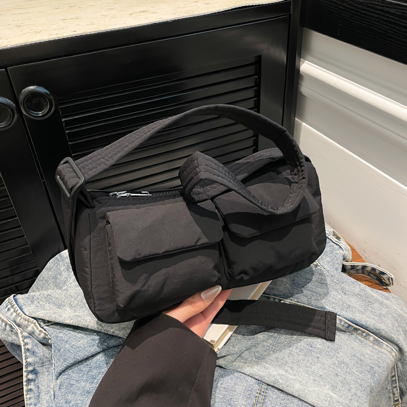 2025 Spring And Summer Casual This Year's Trendy Fashion Versatile Ins Single Luxury Bag Shoulder Crossbody Temperament Simple Small New Free Del