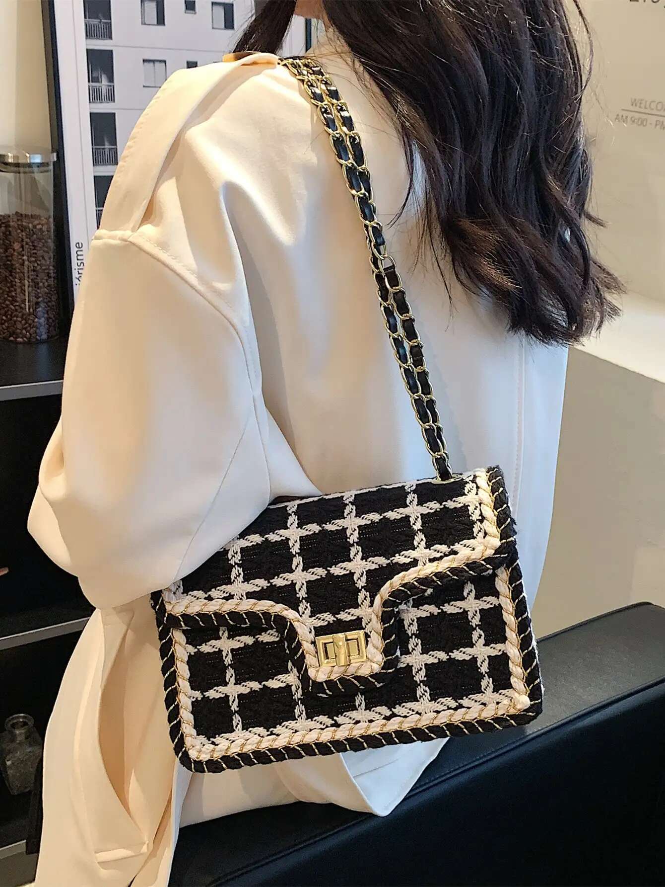 2025 new bag black and white plaid woolen casual crossbody bag women's shoulder bag designer with top handle fashionable square bag personality t