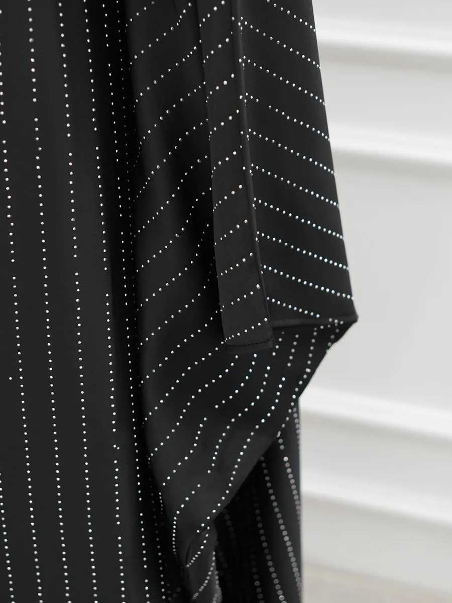 Muslim Women Dubai Luxury Abaya Faftan Loose hot fix rhinestone Bat Slve Long Dress Ramadan Robe Femme Islam Evening Dresses X250514