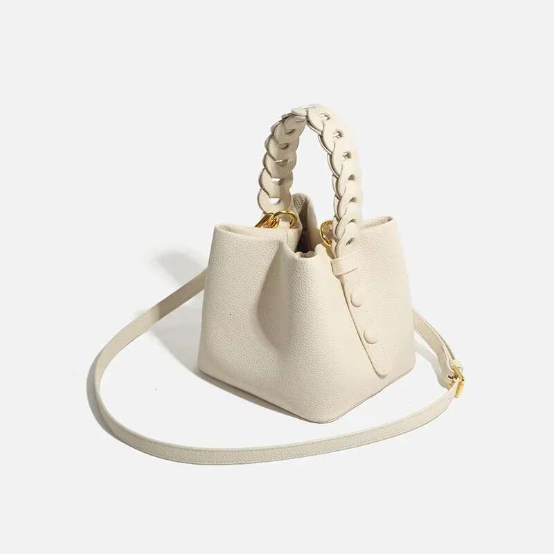 2024 Summer New Niche High-End Fashionable Woven Bucket Crossbody Handbag For Commuting Single Shoulder Diagonal Bag