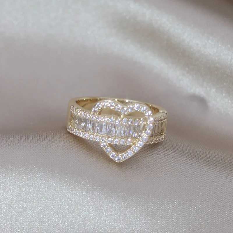 14K Gold Plating Luxury Zircon Ring Korea New Design Fashion Jewelry Elegant Womens Party Opening Adjustable AccordsXJ250514
