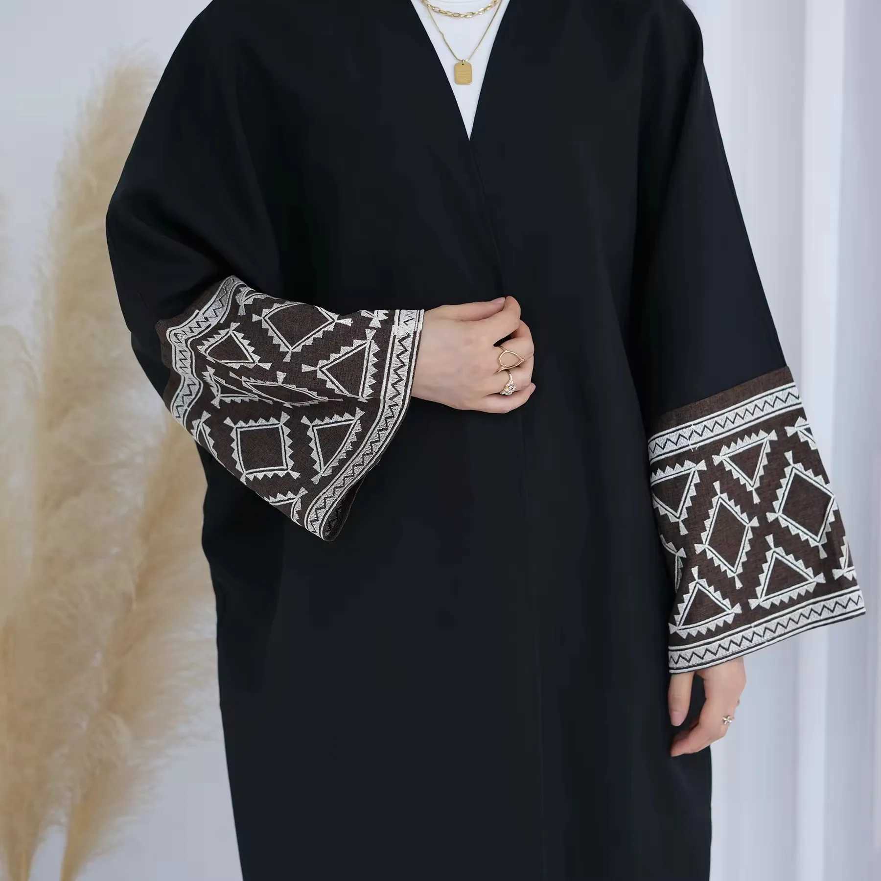 New Arrival Ramadan Embroidered Open Kimono Abaya Dubai Luxury Muslim Abayas Women Kaftan Dress Islam Clothing Robe Femme Ka X250514