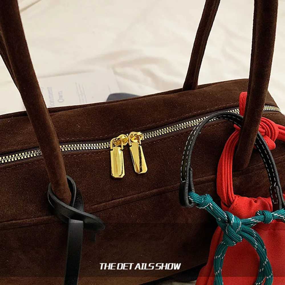 Hot Shoder Bags With Rope Pendant Tote Bag For Wen 2024 Autumn Winter New Wens Bags Korean Fi Handbags And Purses Z250514