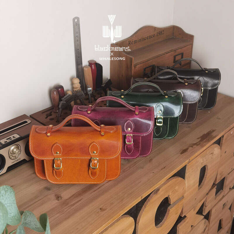 25 New Genuine Women's National Trendline Cowhide Crossbody Fat High Grade Oil Wax Vegetable Tanned Leather Cambridge Bag