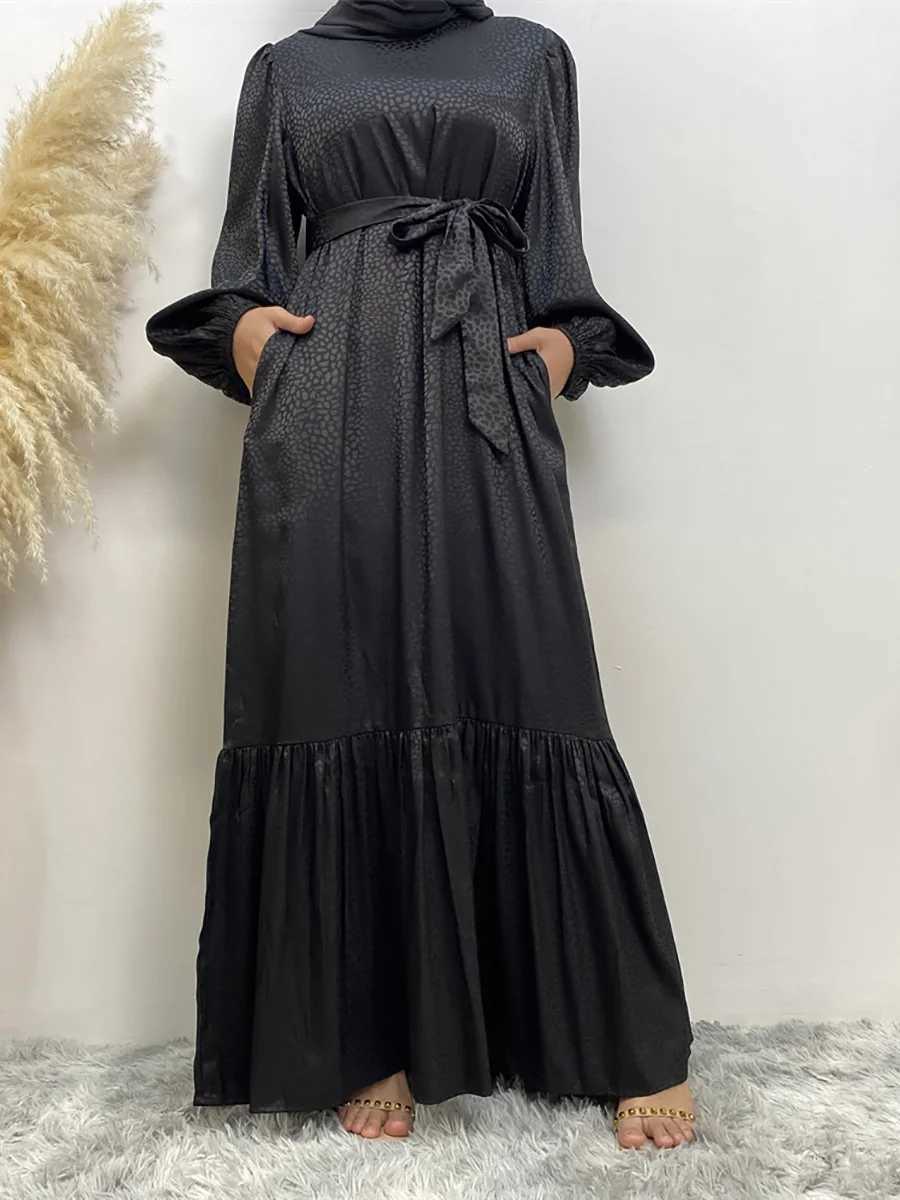 Muslim women Ramadan women popular solid color fashion clothing Turkey Dubai new dress Arab fashion women dress X250514