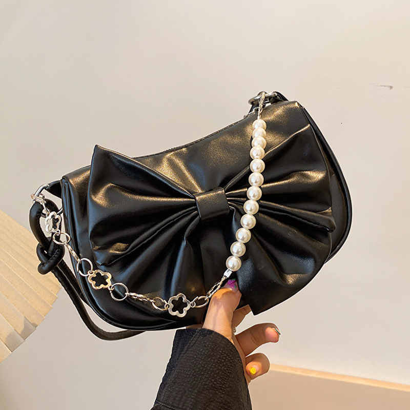 Free Delivery Designer Bag Spring Fashion Trend Korean Version Small For Women 2025 Westernized Net Red Shoulder With Texture Underarm Bag Luxury Bag