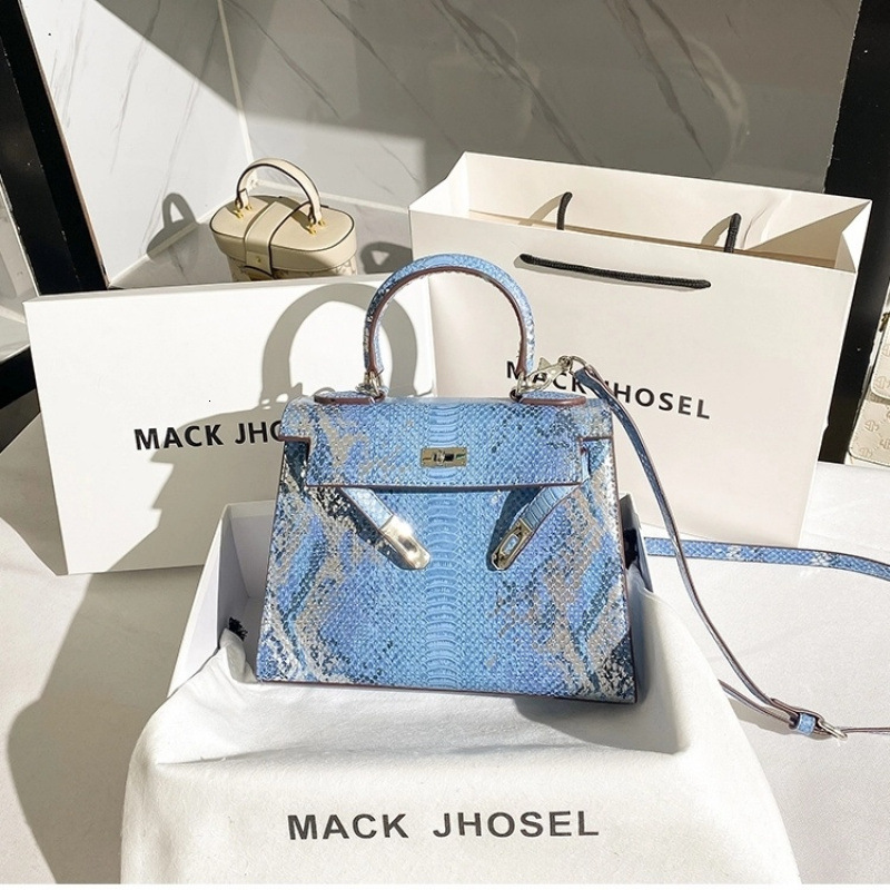 Designer Pack Hong Kong Snake Patterned Light Luxury Leather Kelly For Women Fashionable Handbag Crossbody Style Women S Bag Free Shipping