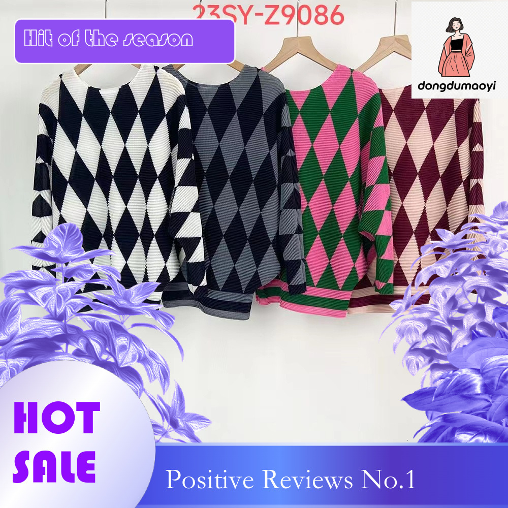dongdumaoyi Miyake Diamond Grid Top Women's Loose Large Bat Sleeve Printed Wrinkle T-shirt Stylish Versatile Look Slimming Bottom Shirt