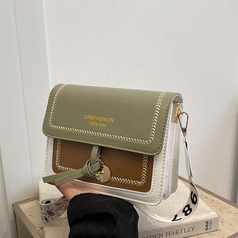 Free Delivery Designer Bag 2025 Wide Strap Simple And Fashionable New Texture Women's Stylish Single Shoulder Multi Compartment Small Fresh Cross
