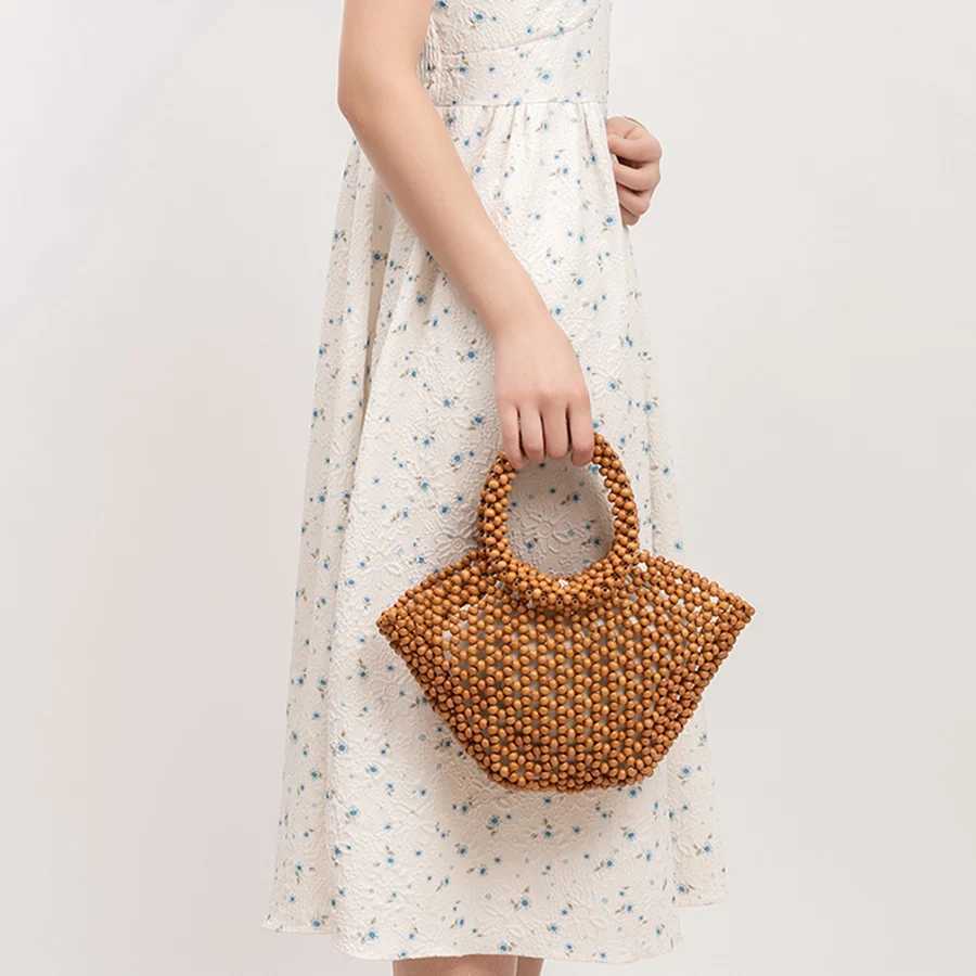 Summer Womens Handwoven Totes Beach Holiday Hollowed-Out Wooden Beaded Bag Fashion Fan Shape Clutch Female Purse And Handbags Z250514