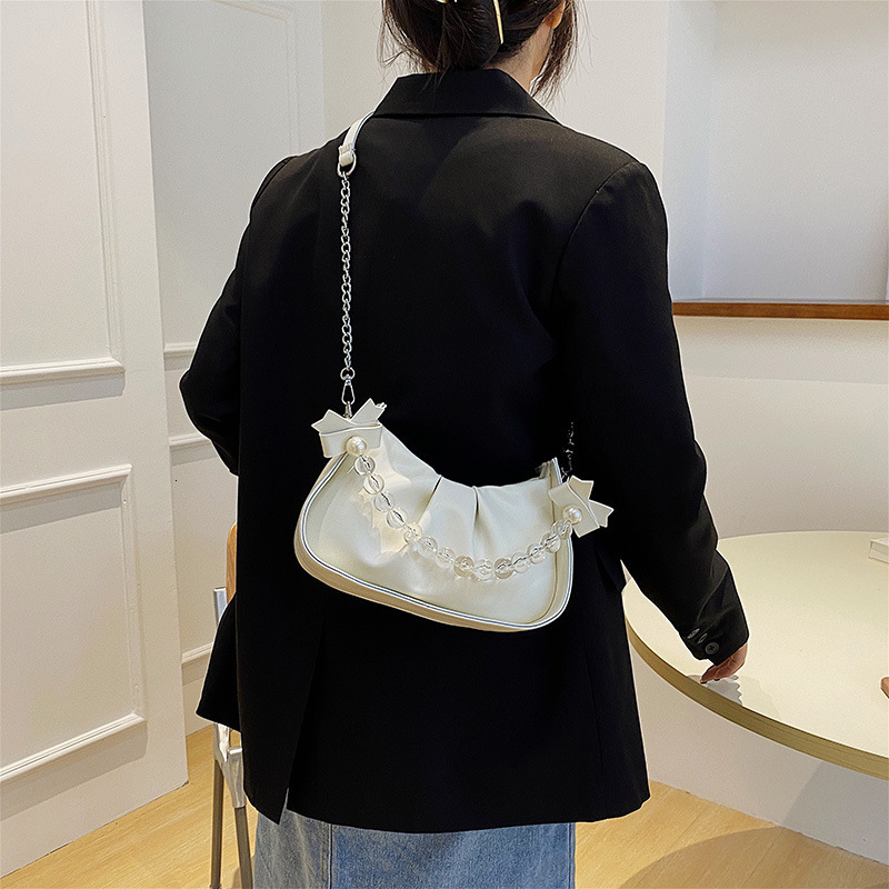 Free Delivery Designer Bag Leisure Chain White For Women 2025 Autumn New Trendy And Casual Style Armpit Pleated Cloud Crossbody Luxury Bag