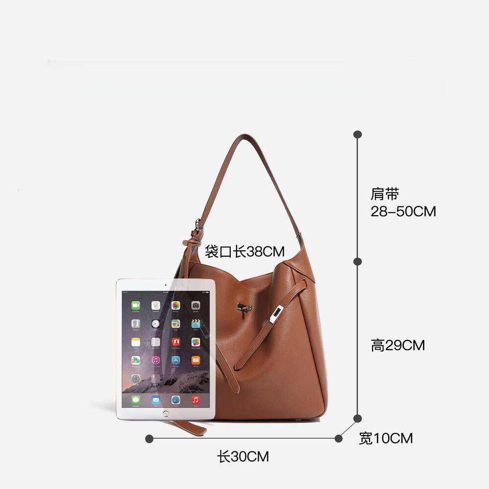 2025 Niche New Model Popular Casual Versatile Belt Buckle Single Shoulder Handbag Underarm Bucket Bag