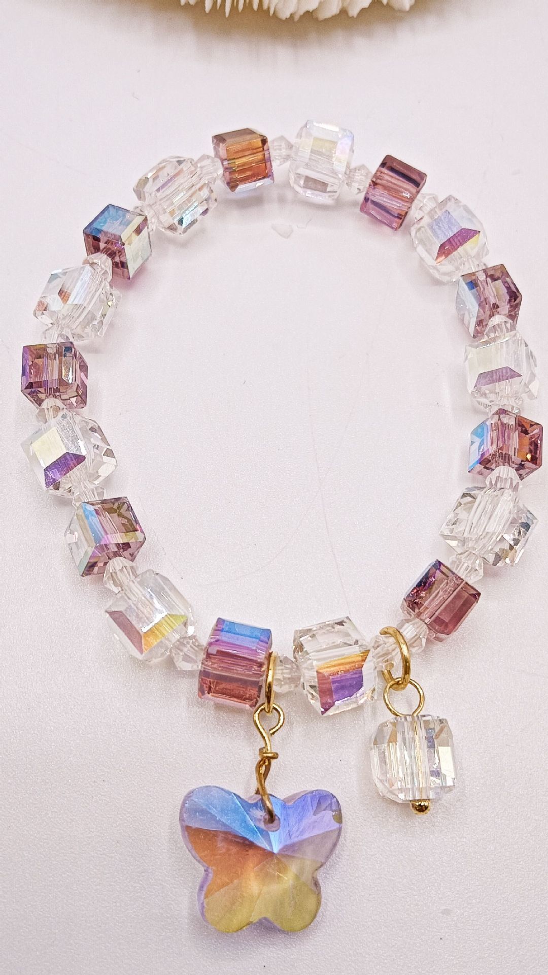 Simple fashionable square sugar white transparent crystal bracelet for girls to wear as a gift, live streaming accessories, and bracelets