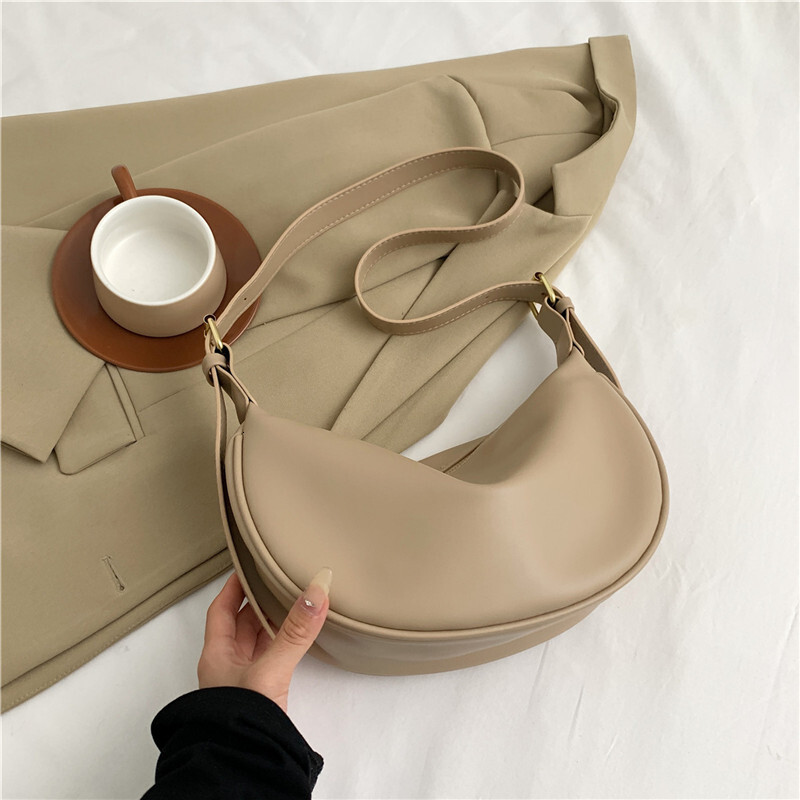 Free Delivery Designer Bag Soft Leather Large Capacity Fashionable Minimalist Leisure 2025 Autumn And Winter New Versatile Korean Version Crossbody Du