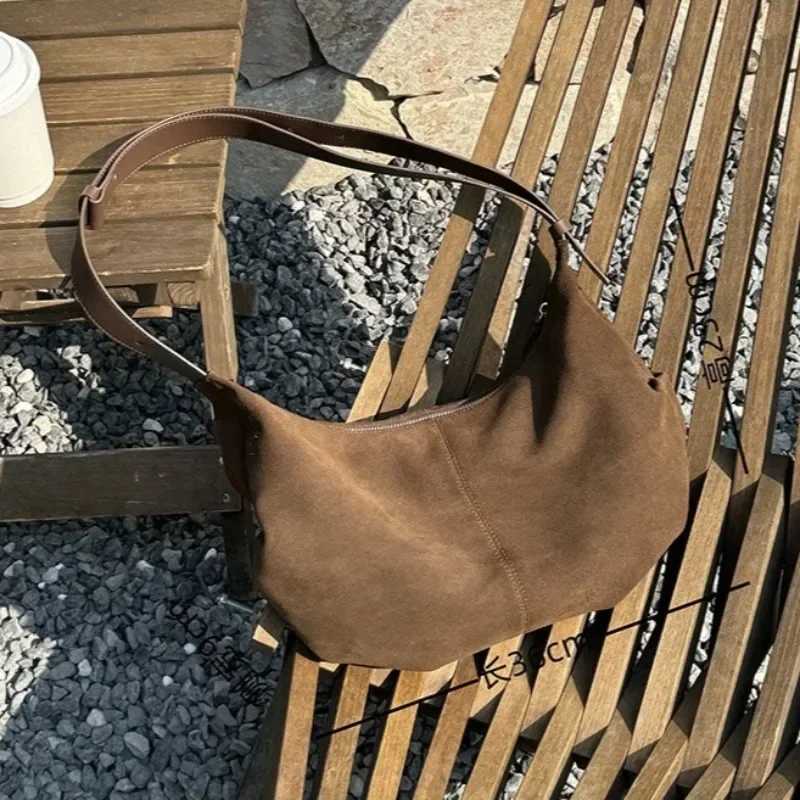 Hobo Bag for Wen Men Adjustable Strap Shoder Suede Tree-pocket Crescent Dumpling Bag for Work Travel Z250514